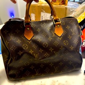 Louis Vuitton LV Authentic Speedy 30 Bag